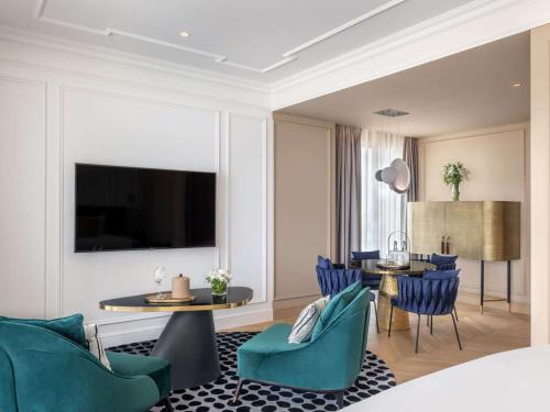 sofitel_ch8
